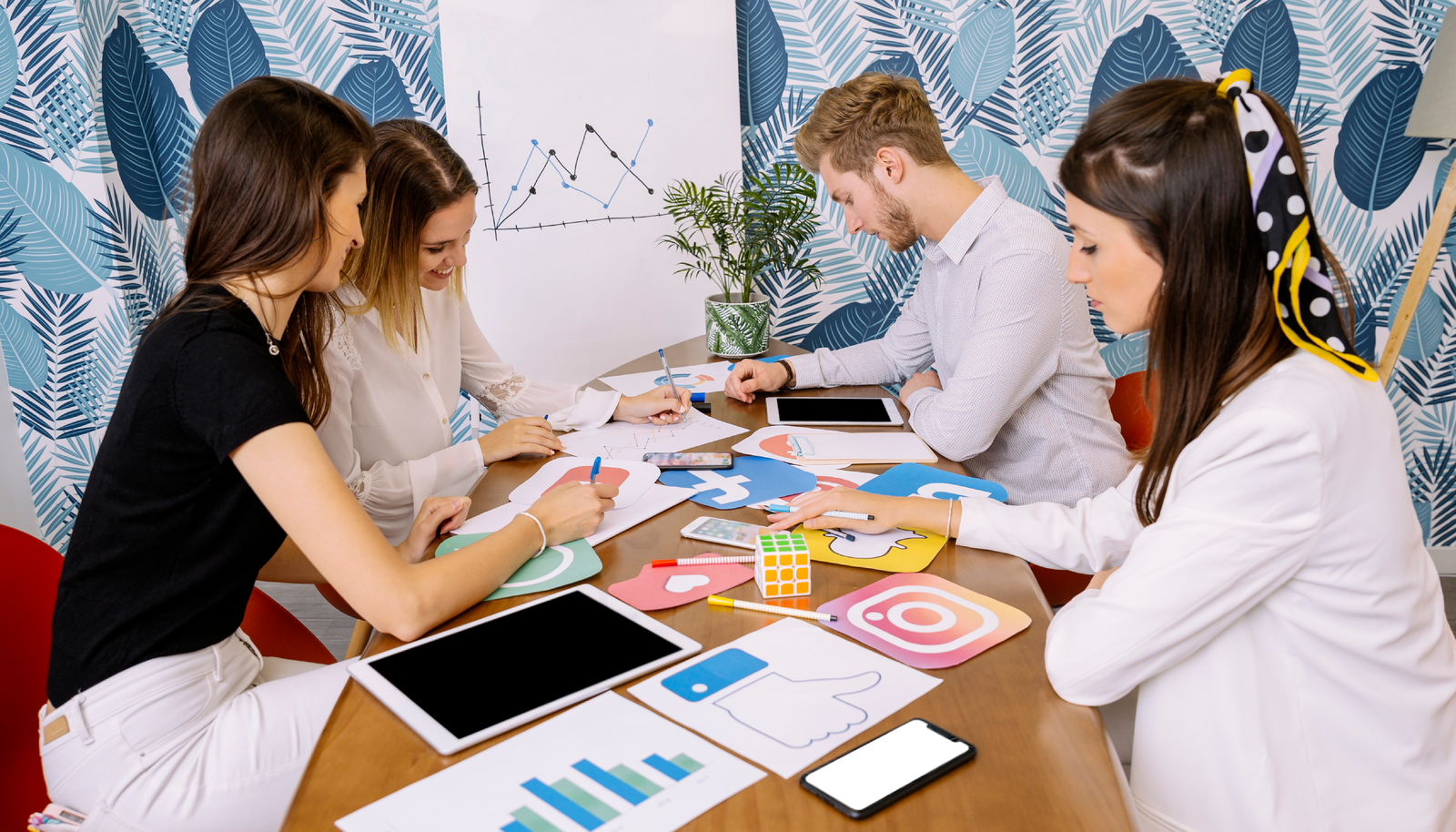 How Instagram Ads Help Businesses in Sharjah Grow